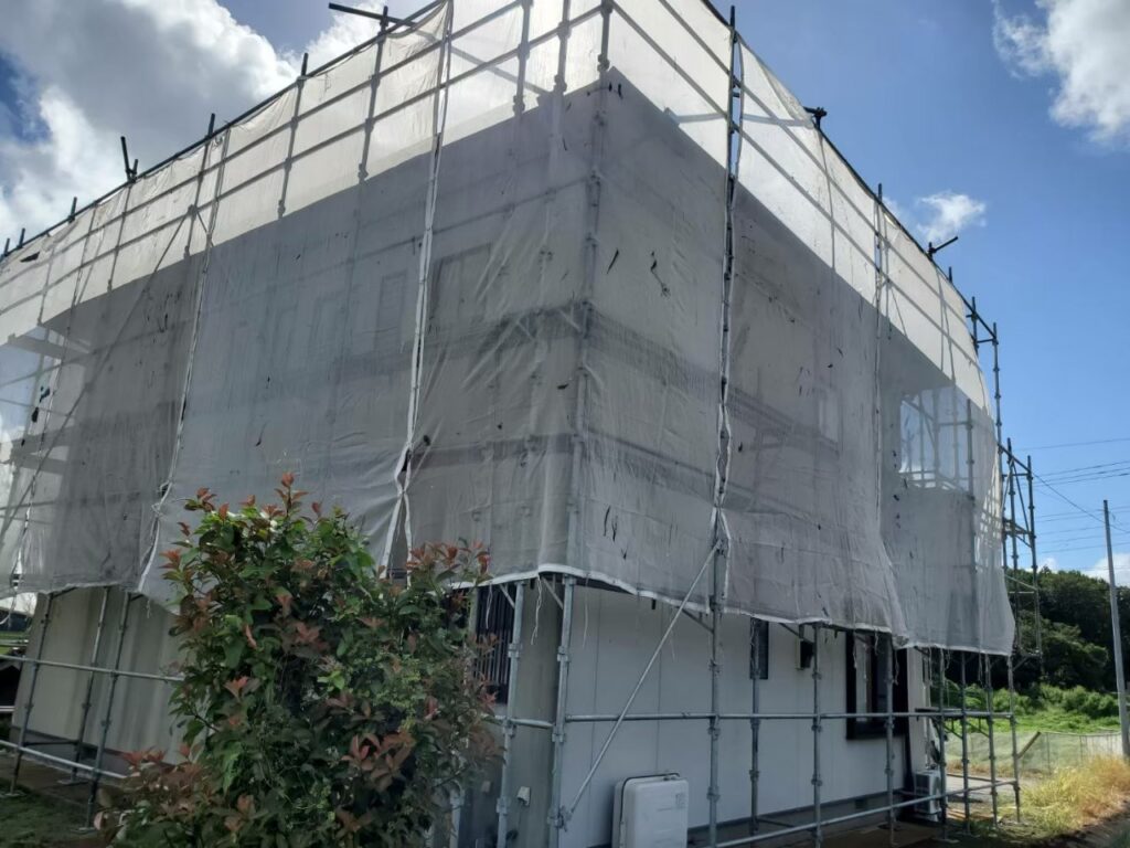 立川市で外壁塗装を成功させる！費用相場とウレタン塗料選びのポイント