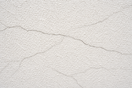 立川市での外壁ヘアクラック補修の費用と相場