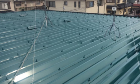 立川市の屋根｜屋根カバー工法の費用と相場を徹底解説